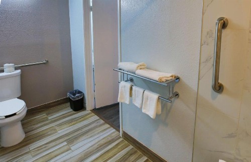Motel 6-Sacramento CA - North - image 6