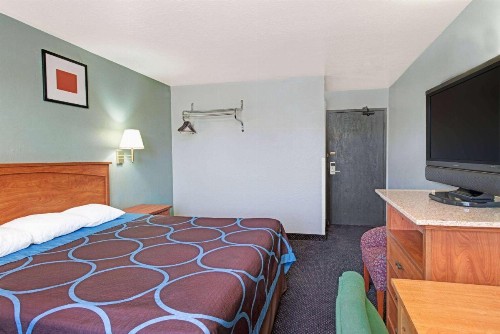 Super 8 by Wyndham Sacramento/Florin Rd - image 21
