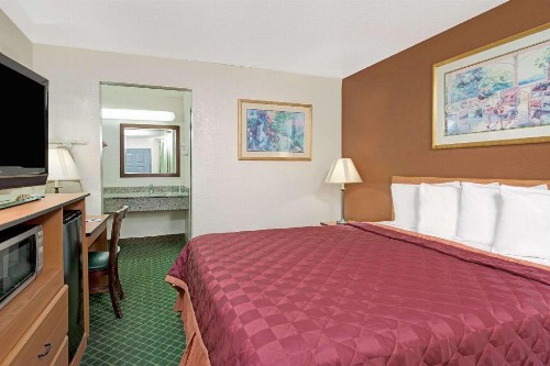 Travelodge by Wyndham Sacramento / Rancho Cordova - image 22