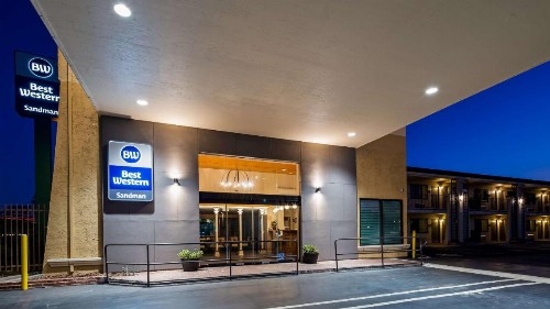 Best Western Sandman Hotel - image 14