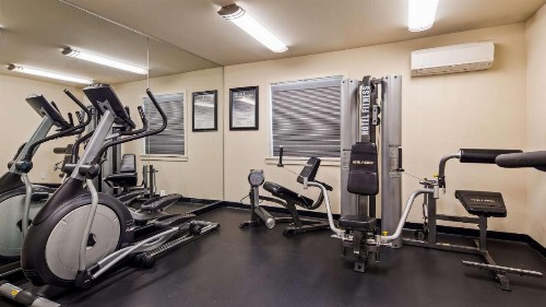Best Western Sandman Hotel - image 18