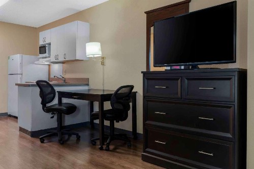 Extended Stay America Suites - Sacramento - Arden Way - image 32