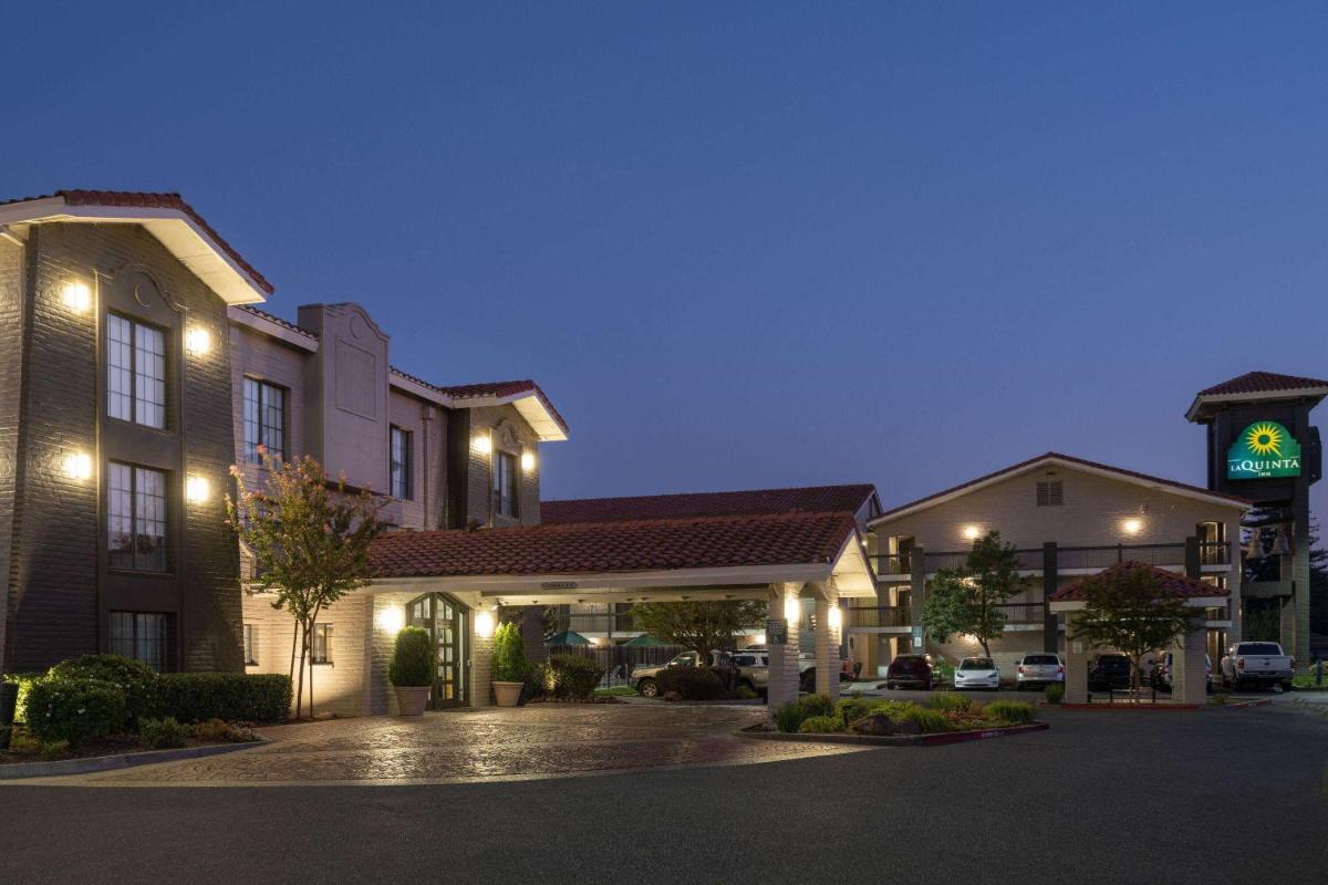 La Quinta Inn by Wyndham Sacramento North - image 3