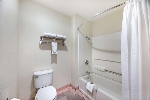 Best Western Capital City Inn - image 28