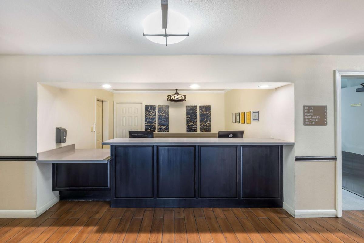 Best Western Capital City Inn - image 3