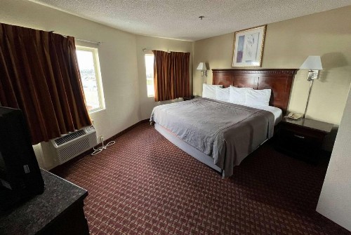 Days Inn & Suites by Wyndham Rancho Cordova - image 10