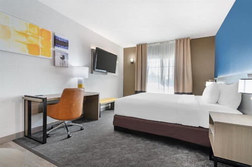 Comfort Inn & Suites Sacramento – University Area - image 49