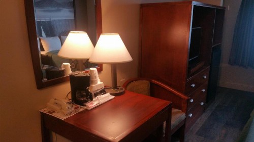 Super 8 by Wyndham Sacramento - image 10