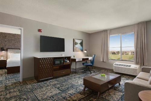 Four Points by Sheraton Sacramento Airport - image 12
