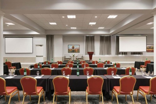Four Points by Sheraton Sacramento Airport - image 17