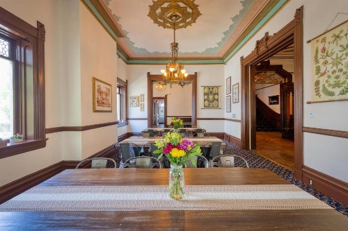 HI Sacramento Hostel - image 25