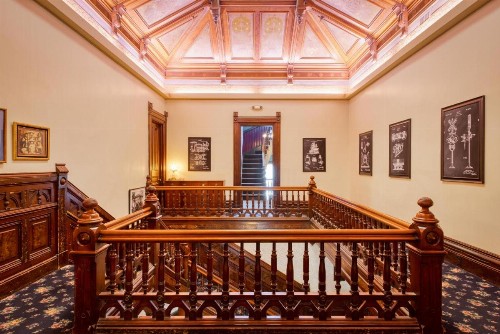 HI Sacramento Hostel - image 39