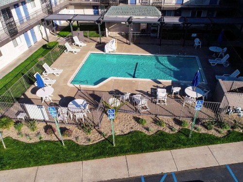 Motel 6-Sacramento CA - Central - image 10