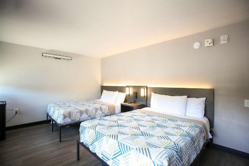 Motel 6-Sacramento CA - Old Sacramento North - image 4