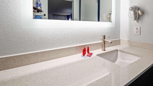 SureStay Plus Hotel by Best Western Sacramento Cal Expo - image 19