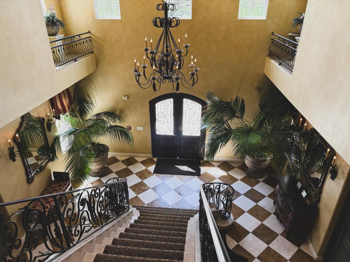 The Villa at Arden Hills - image 2