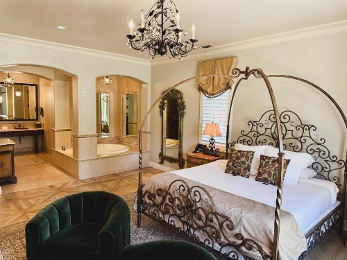 The Villa at Arden Hills - image 4