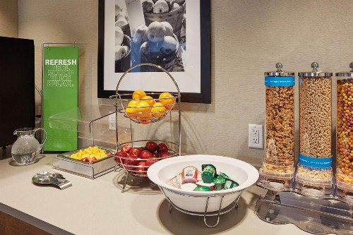 Hampton Inn & Suites Sacramento at CSUS - image 26