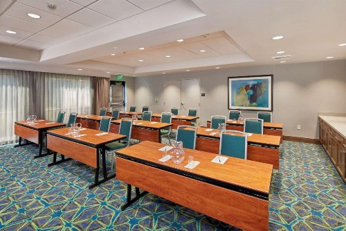 Hampton Inn & Suites Sacramento at CSUS - image 38