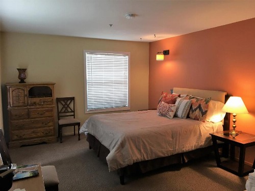 Freeport Wine Country Inn - image 17