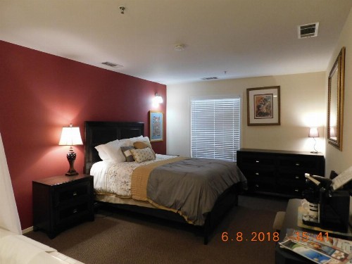 Freeport Wine Country Inn - image 4