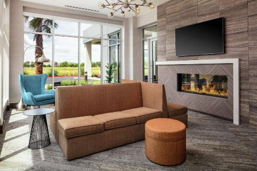 Hilton Garden Inn Sacramento Airport Natomas - image 4