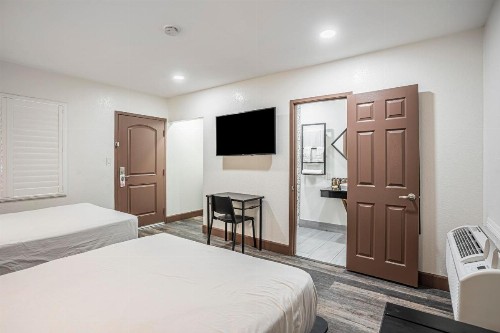 The Greens Hotel on Stockton - image 33