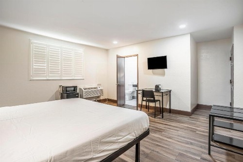 The Greens Hotel on Stockton - image 38
