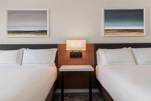 Tapestry By Hilton The Fort Sutter Hotel Sacramento Ca - image 4