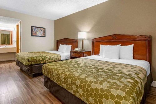 Sacramento Inn & Suites