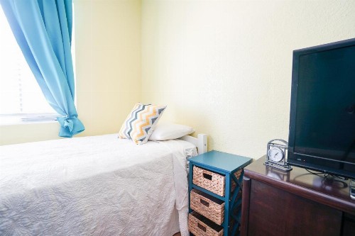 Mar Bay Luxury Suites near Park Beach and Marina - image 16