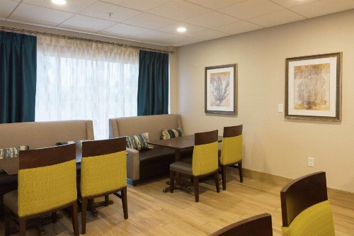 Hampton Inn Saint Augustine Beach - image 30