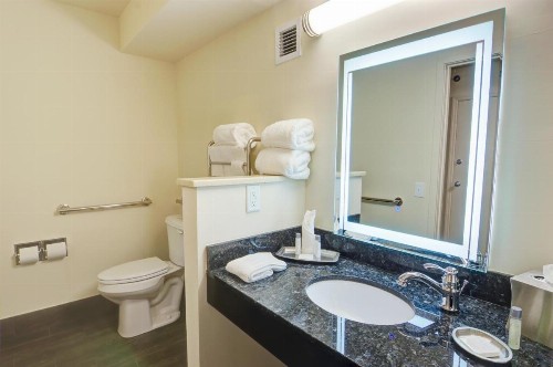 Guy Harvey Resort on Saint Augustine Beach - image 39