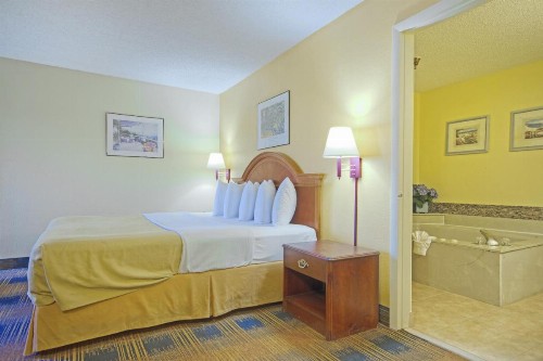 St. Augustine Island Inn - image 18
