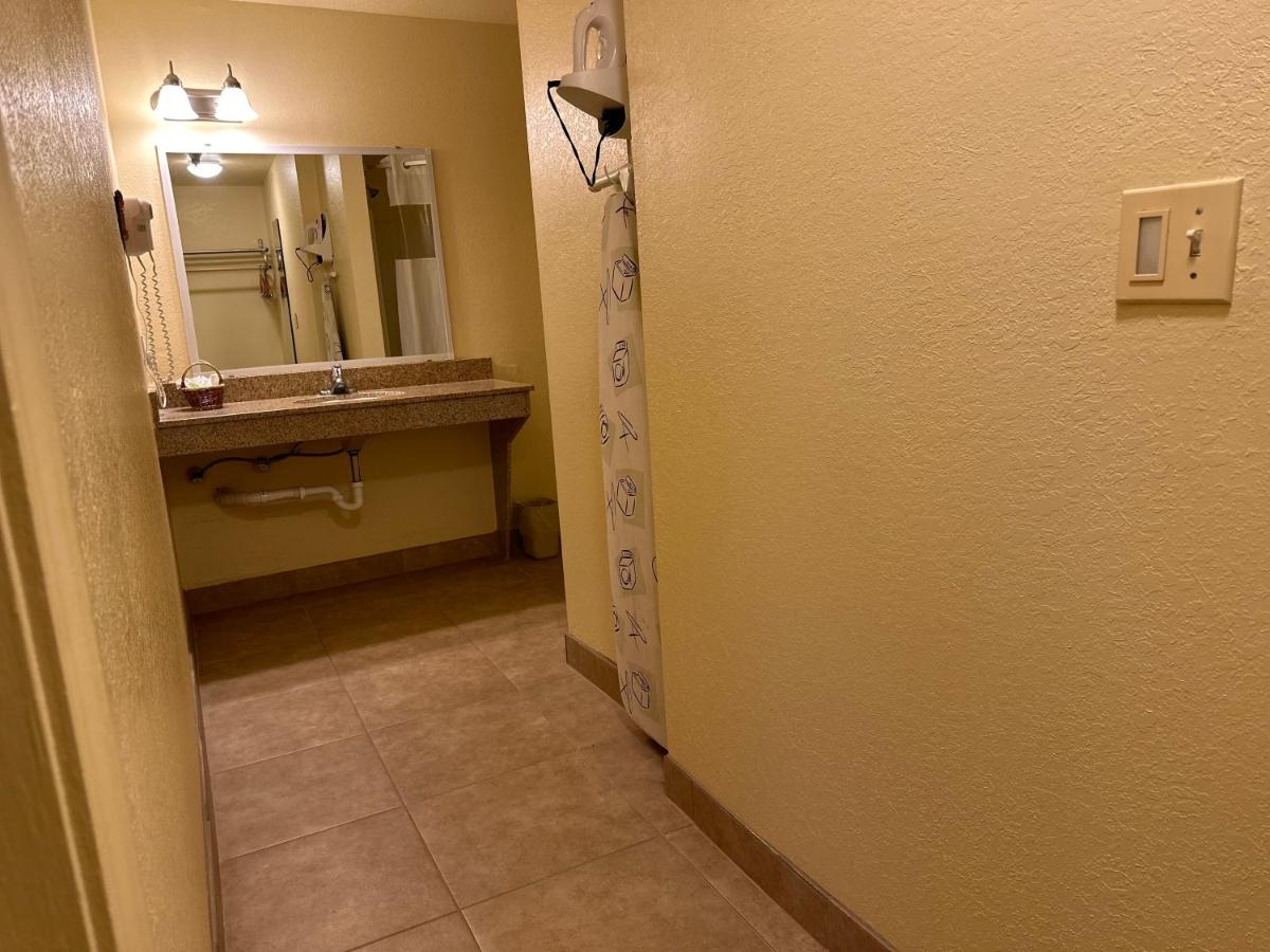 St. Augustine Island Inn - image 2