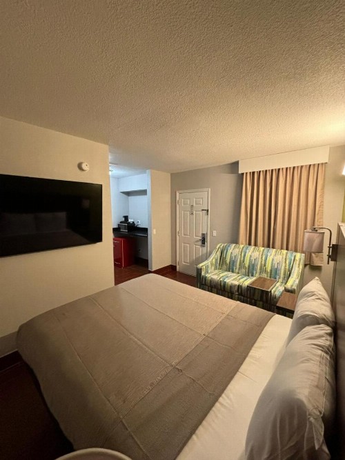 Travelodge by Wyndham Suites St Augustine - image 21