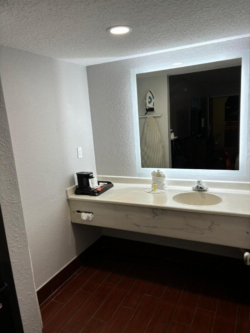 Travelodge by Wyndham Suites St Augustine - image 42