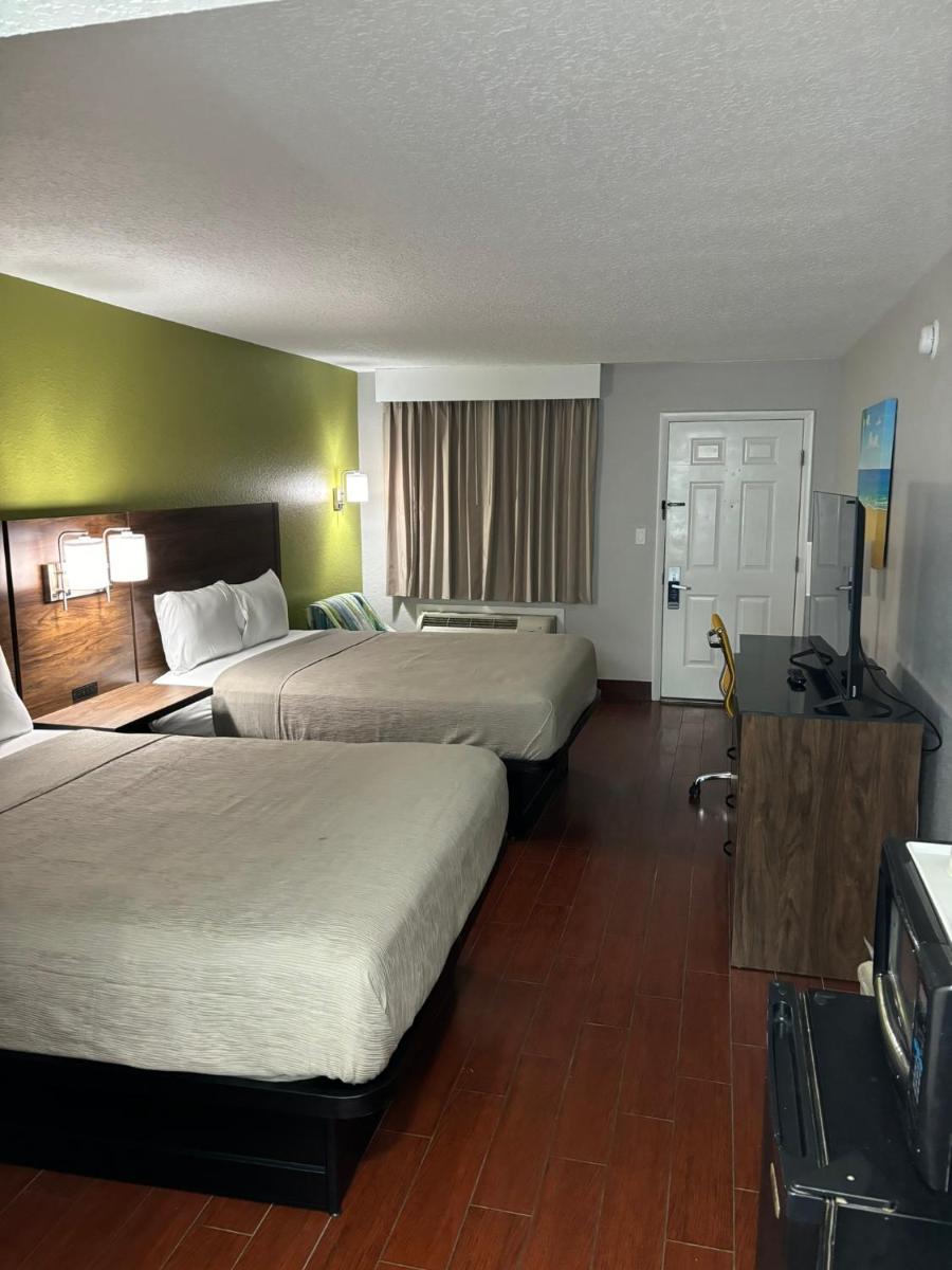 Travelodge by Wyndham Suites St Augustine - image 5