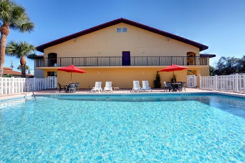 Americas Best Value Inn St. Augustine - image 18