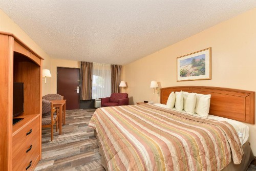 Americas Best Value Inn St. Augustine - image 20