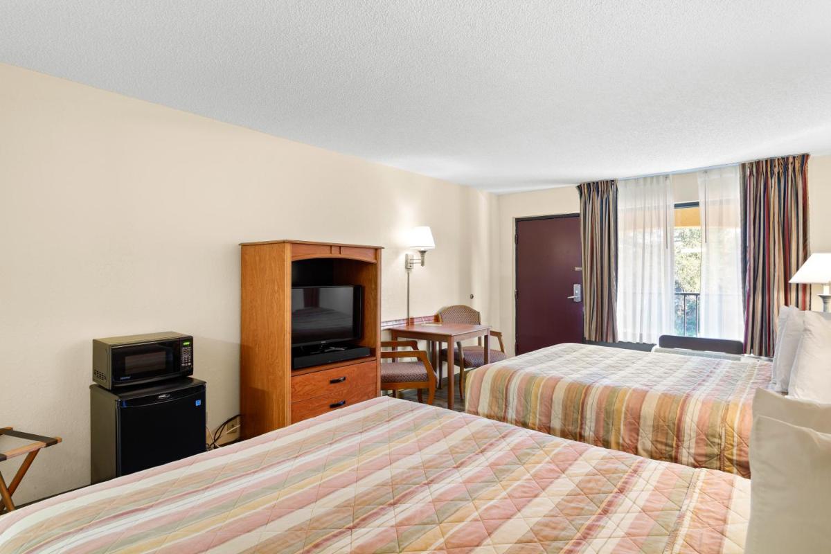 Americas Best Value Inn St. Augustine - image 5
