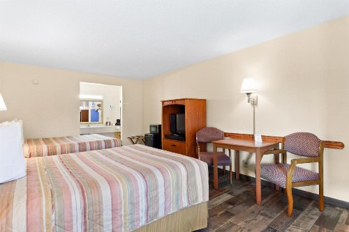 Americas Best Value Inn St. Augustine - image 8