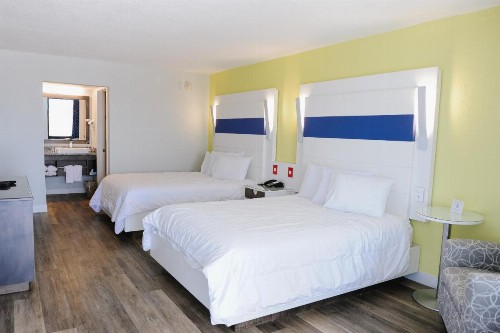 Regency Inn & Suites - Saint Augustine - image 2