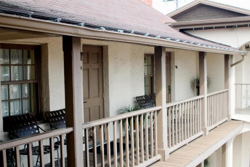 Bayfront Inn - image 10