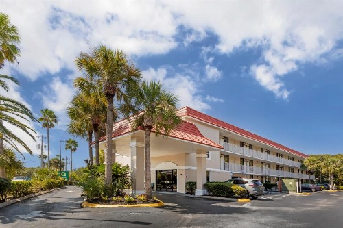 Quality Inn & Suites St Augustine Beach - image 14