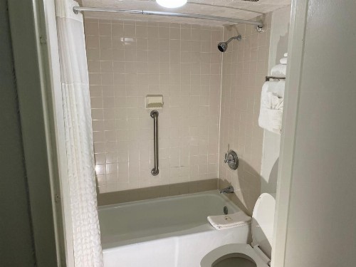 Quality Inn & Suites St Augustine Beach - image 29