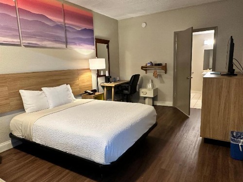 Days Inn by Wyndham St. Augustine West - image 39