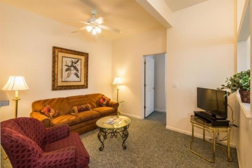 The Cozy Inn - image 25
