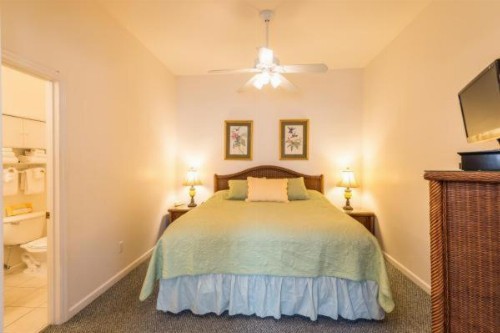 The Cozy Inn - image 32