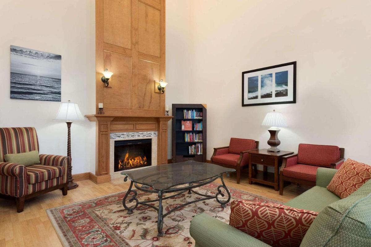 Country Inn & Suites by Radisson St. Augustine Downtown Historic District FL - image 2